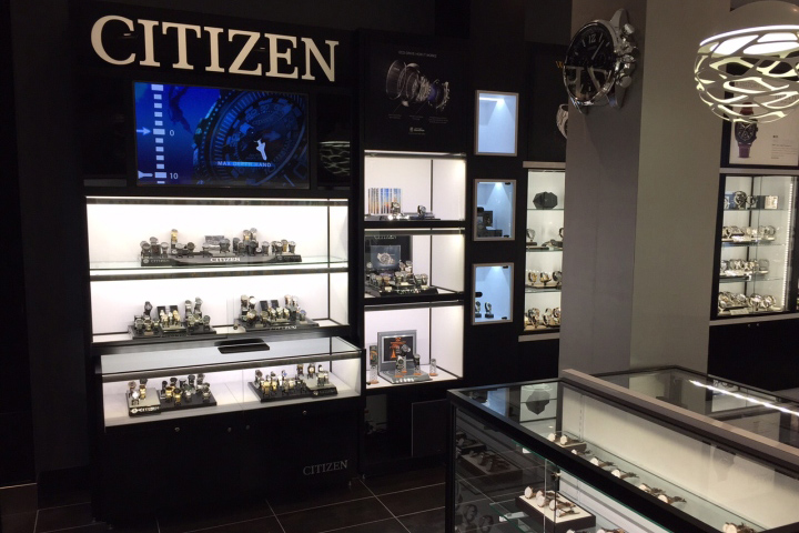 WATCH-IT-Store-by-Dehaan-Design-Company-Toronto-Canada