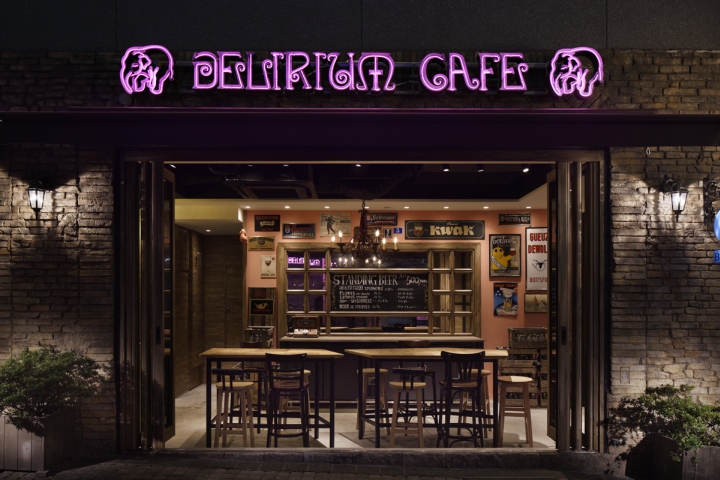 Delirium-Cafe-by-DOYLE-COLLECTION-Tokyo-Japan