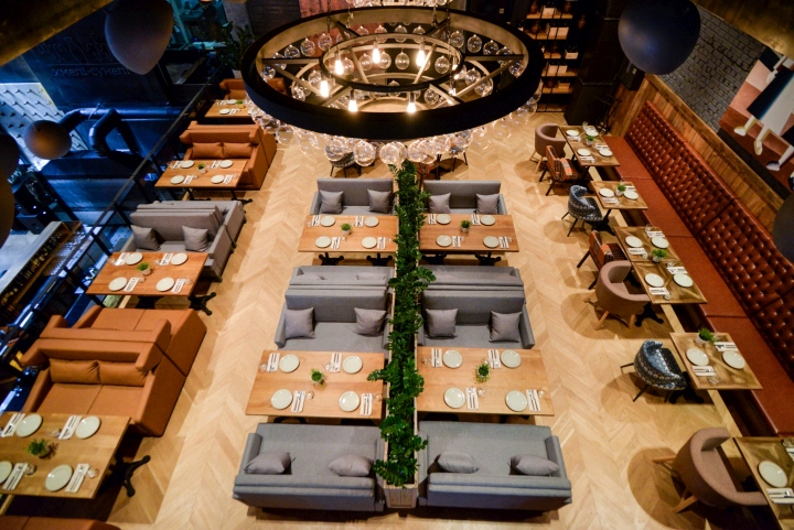 Khmeli-Suneli-Restaurant-by-Seventh-Studio-Kiev-Ukraine-03