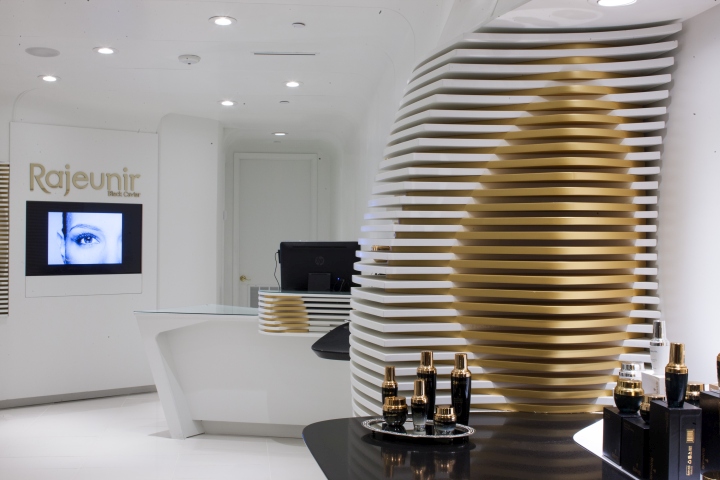 Rajeunir-Black-Caviar-Store-by-Open-Source-Architecture-Studio-Jantzen-Houston-Texas-04