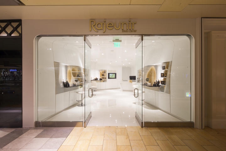 Rajeunir-Black-Caviar-Store-by-Open-Source-Architecture-Studio-Jantzen-Houston-Texas-05