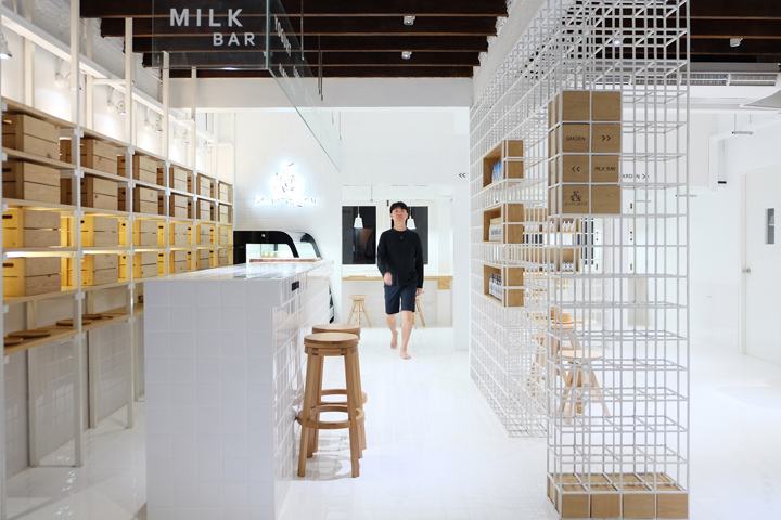 Butterfly-Milkbar-36-by-Thaipanstudio-Bangkok-Thailand