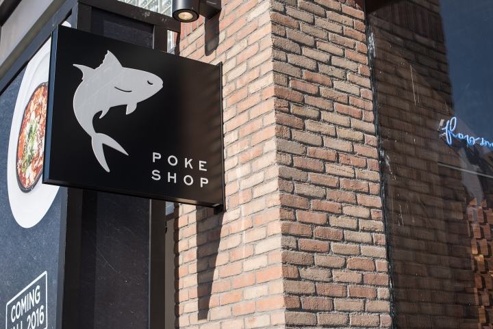 Mainland-Poke-by-Abramson-Teiger-Architects-Glendale-California12