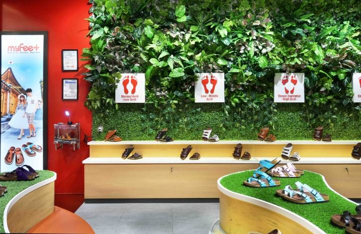 My-Feet-store-at-Gandaria-City-Mall-by-Metaphor-Interior-Jakarta-Indonesia-05